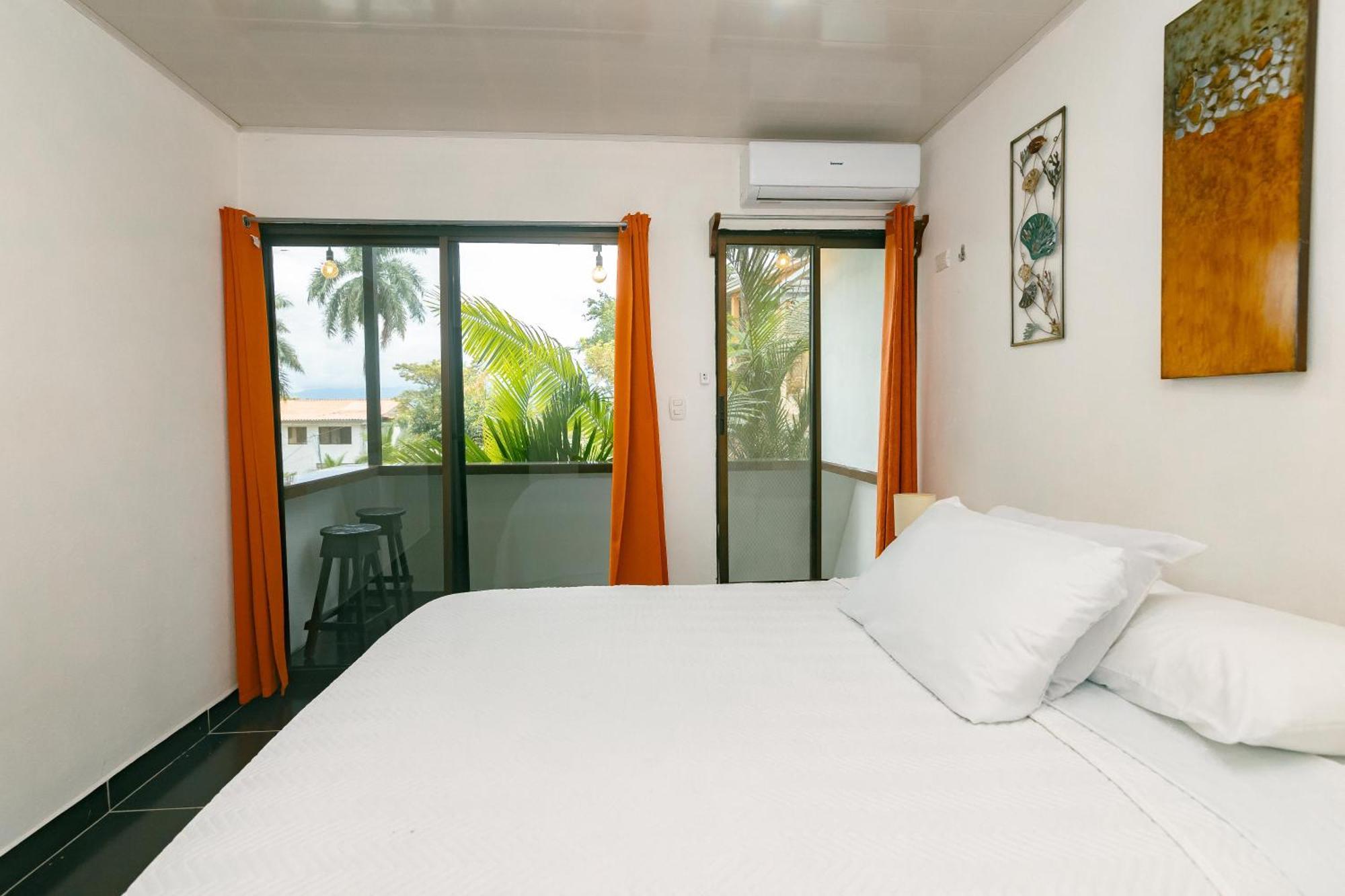 Vista Del Pacifico. Apartment Quepos Exterior photo